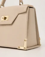 Accessoire de protection d’angle doré – Image 5