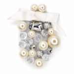 Accessoire de luxe en perles et cristaux. – Image 5